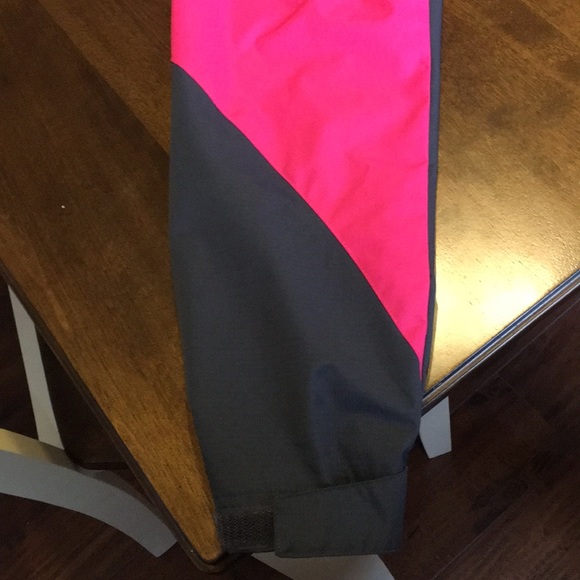 Snowing comfortable jacket❄️😊 - Picture 3 of 8